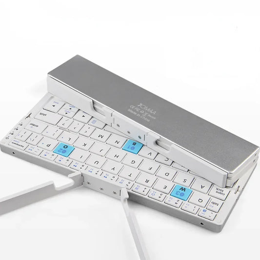 Compact Wireless Keyboard for Smartphones